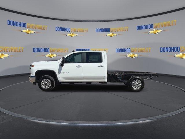 new 2024 Chevrolet Silverado 2500 car, priced at $62,533