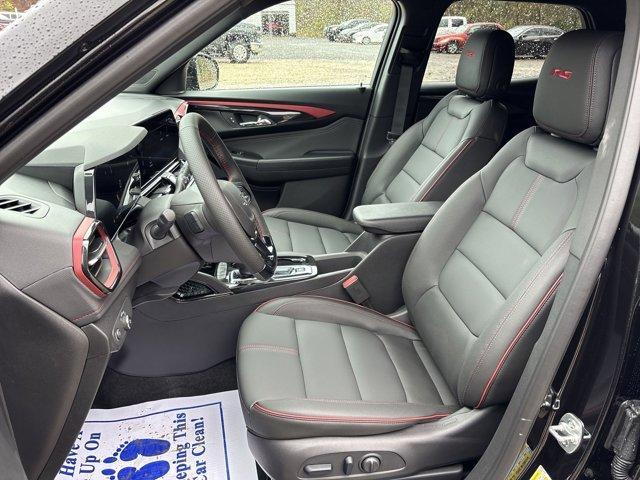 new 2025 Chevrolet TrailBlazer car, priced at $32,220