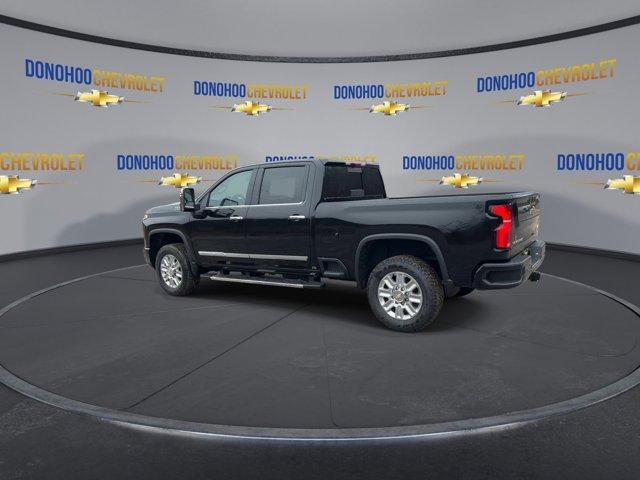 new 2025 Chevrolet Silverado 2500 car, priced at $82,070