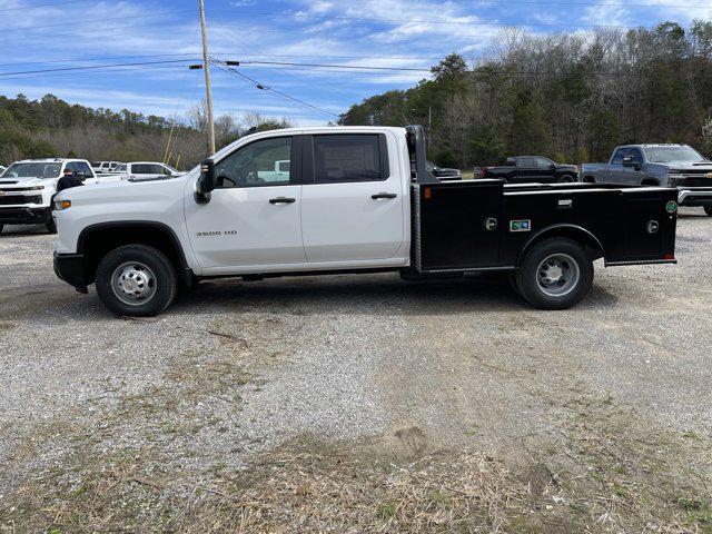 new 2024 Chevrolet Silverado 3500 car, priced at $72,828