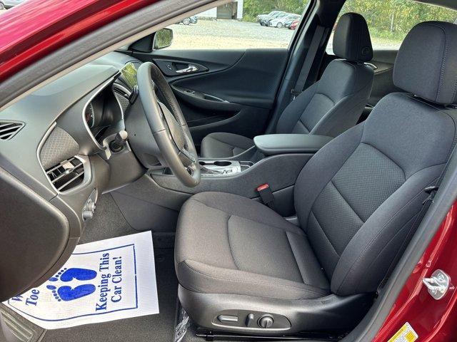 new 2025 Chevrolet Malibu car, priced at $27,030