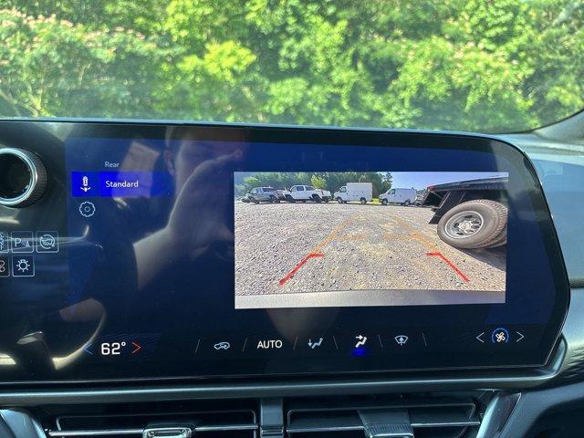 new 2025 Chevrolet Equinox EV car, priced at $33,290