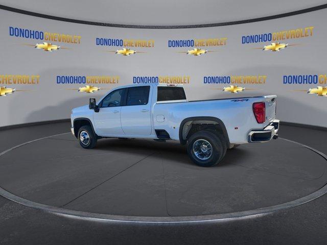 new 2025 Chevrolet Silverado 3500 car, priced at $58,095