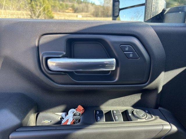 new 2024 Chevrolet Silverado 2500 car, priced at $66,018