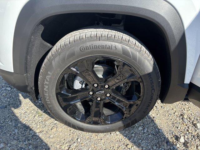 new 2026 Chevrolet Equinox car, priced at $30,075