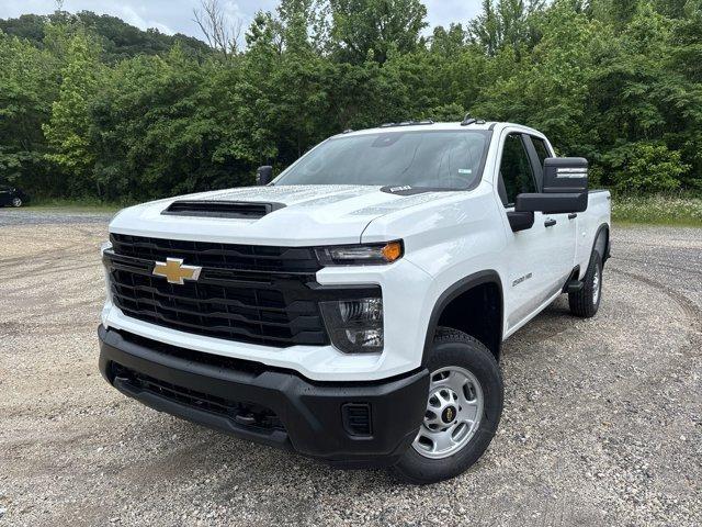 new 2025 Chevrolet Silverado 2500 car, priced at $47,035