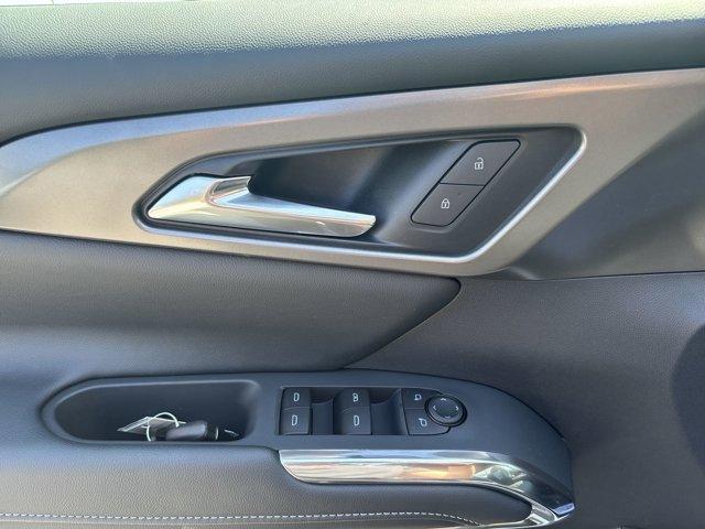 new 2026 Chevrolet Traverse car, priced at $44,971