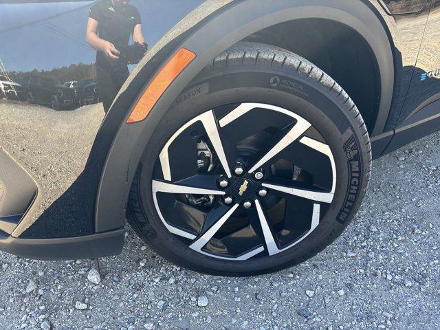 used 2025 Chevrolet Equinox EV car, priced at $25,997