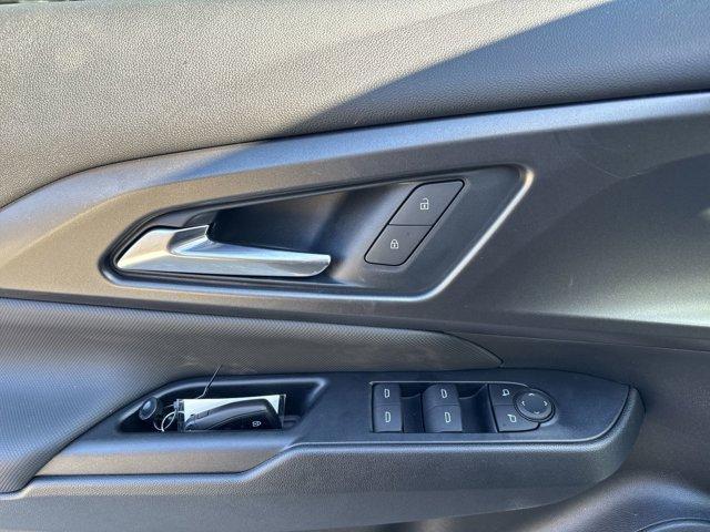 used 2025 Chevrolet Equinox EV car, priced at $25,997