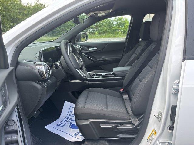 new 2026 Chevrolet Equinox car, priced at $28,035