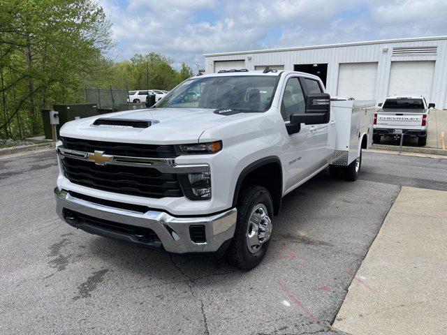 new 2024 Chevrolet Silverado 3500 car, priced at $66,963