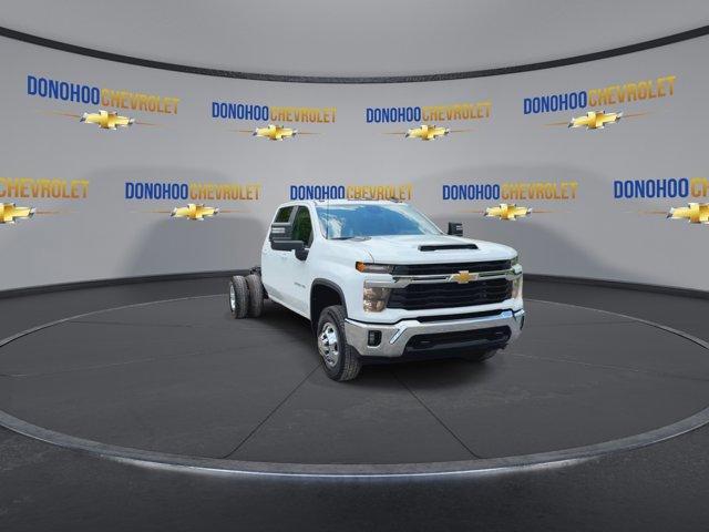 new 2024 Chevrolet Silverado 3500 car, priced at $54,913