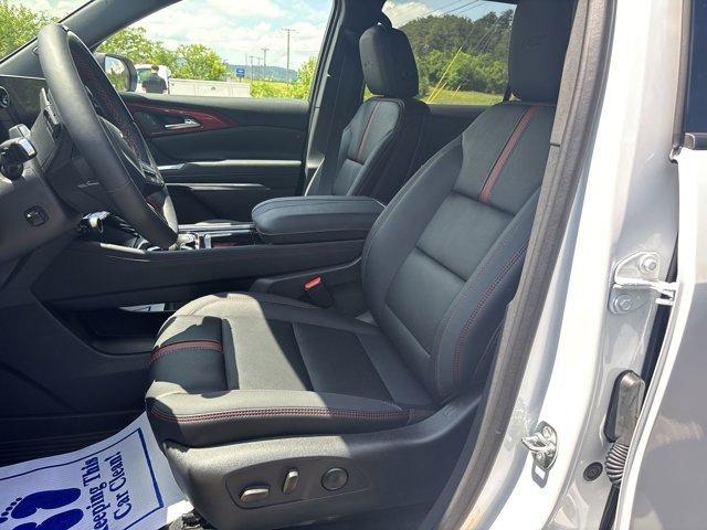 new 2025 Chevrolet Traverse car, priced at $55,840