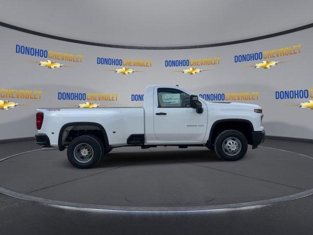 new 2025 Chevrolet Silverado 3500 car, priced at $57,260
