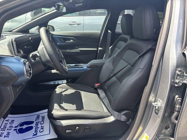 new 2025 Chevrolet Equinox EV car, priced at $40,994