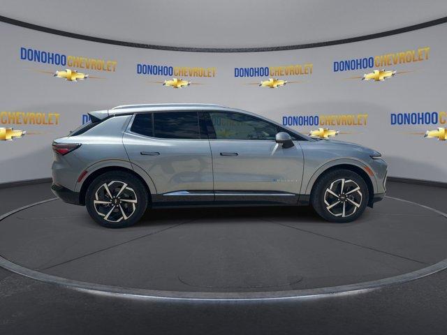new 2025 Chevrolet Equinox EV car, priced at $40,994