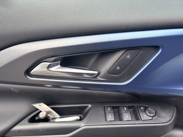 new 2025 Chevrolet Equinox EV car, priced at $38,494