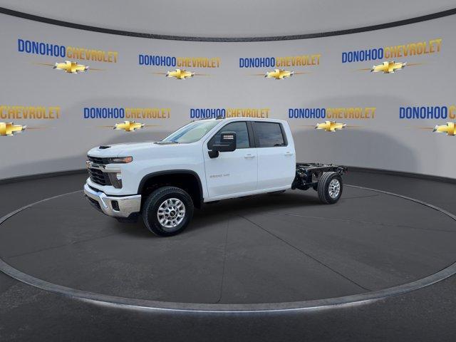 new 2025 Chevrolet Silverado 2500 car, priced at $63,433