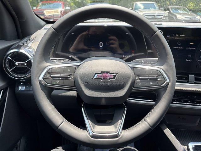 new 2026 Chevrolet Equinox car, priced at $32,393