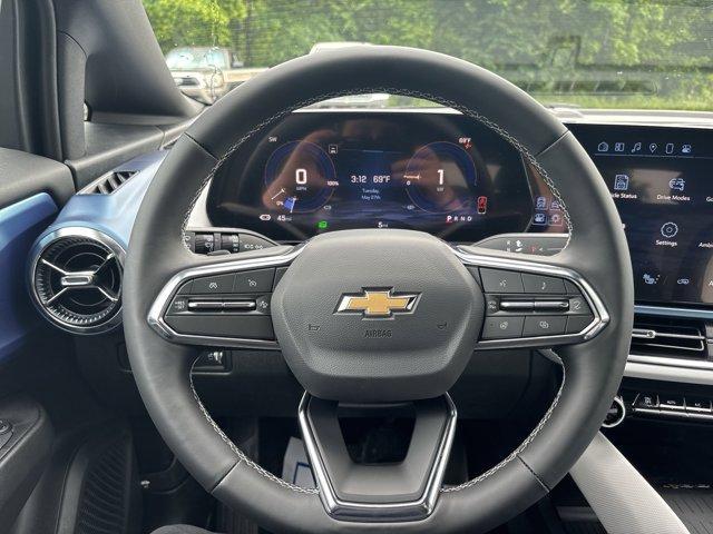 new 2025 Chevrolet Equinox EV car, priced at $38,494