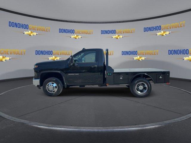 new 2025 Chevrolet Silverado 3500 car, priced at $65,723