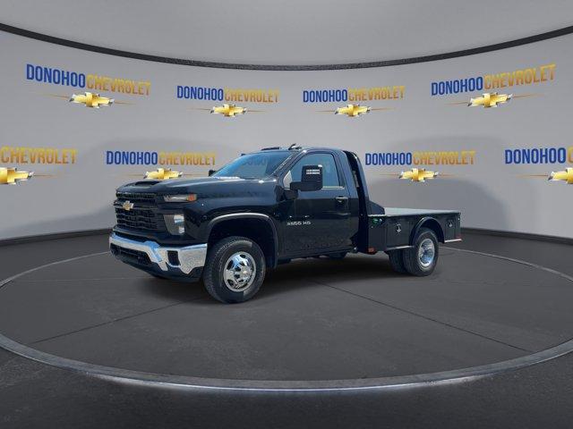 new 2025 Chevrolet Silverado 3500 car, priced at $65,723