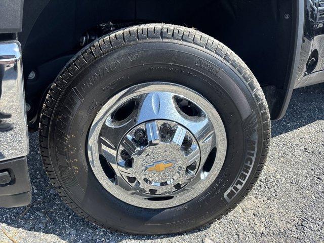 new 2025 Chevrolet Silverado 3500 car, priced at $65,723