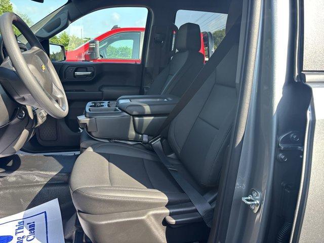 new 2025 Chevrolet Silverado 1500 car, priced at $41,570