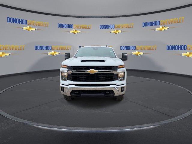 new 2025 Chevrolet Silverado 2500 car, priced at $56,000