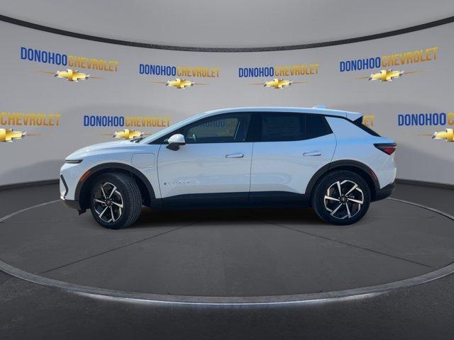 new 2025 Chevrolet Equinox EV car, priced at $33,290
