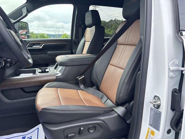 new 2025 Chevrolet Silverado 3500 car, priced at $86,165