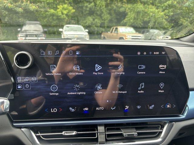 new 2025 Chevrolet Equinox EV car, priced at $40,590