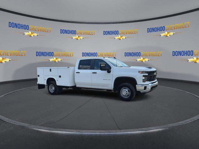 new 2024 Chevrolet Silverado 3500 car, priced at $72,638