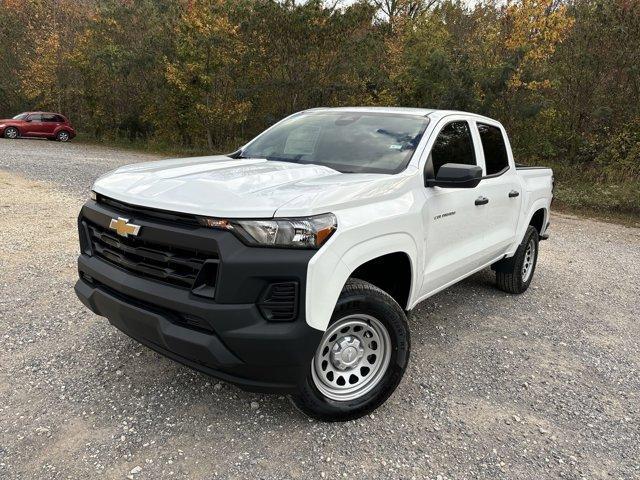 new 2024 Chevrolet Colorado car, priced at $37,015