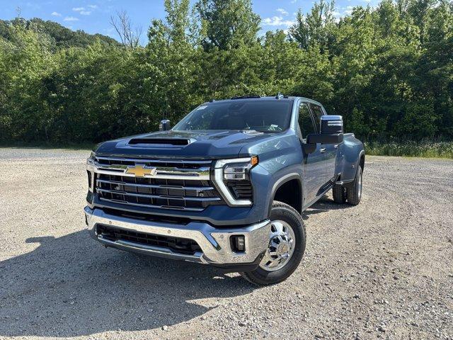 new 2025 Chevrolet Silverado 3500 car, priced at $78,170