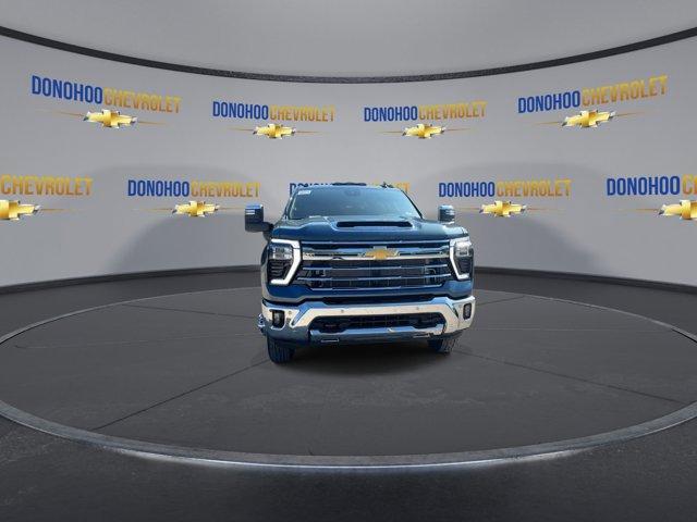 new 2025 Chevrolet Silverado 3500 car, priced at $78,170