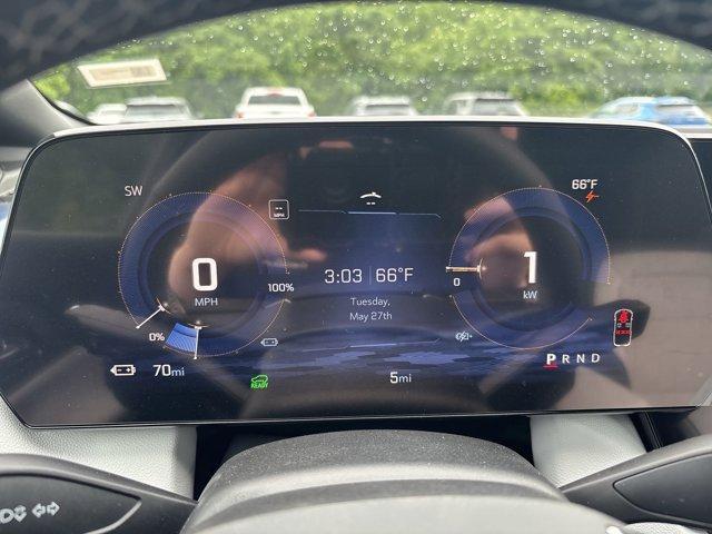 new 2025 Chevrolet Equinox EV car, priced at $38,494