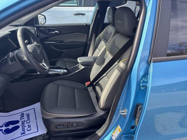 new 2025 Chevrolet Trax car, priced at $24,585
