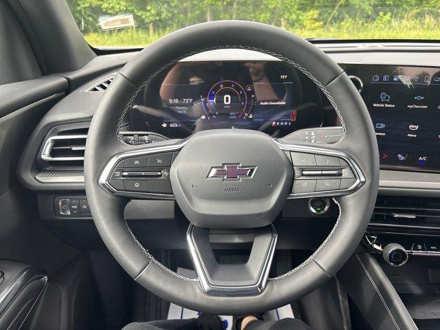 new 2025 Chevrolet Traverse car, priced at $43,120