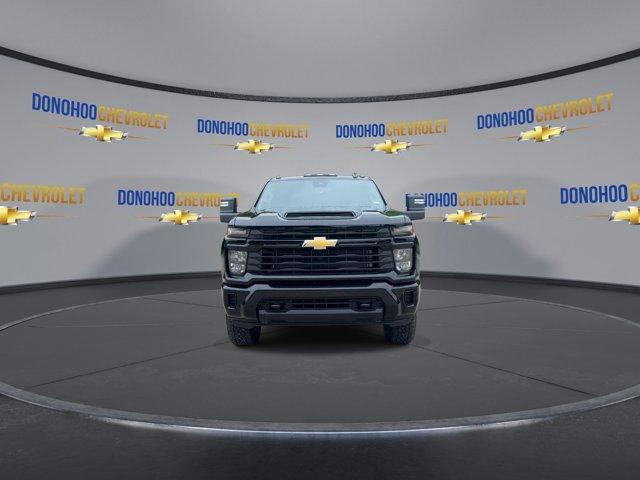 new 2025 Chevrolet Silverado 2500 car, priced at $48,675