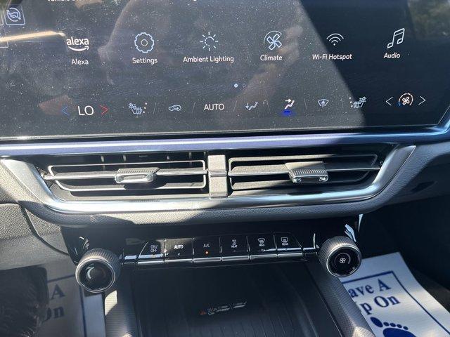 new 2025 Chevrolet Equinox EV car, priced at $38,851