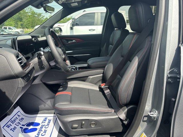 new 2025 Chevrolet Traverse car, priced at $54,595
