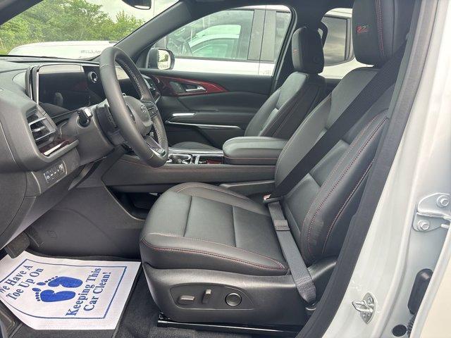 new 2025 Chevrolet Traverse car, priced at $49,690