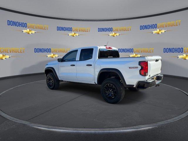 new 2024 Chevrolet Colorado car, priced at $37,015