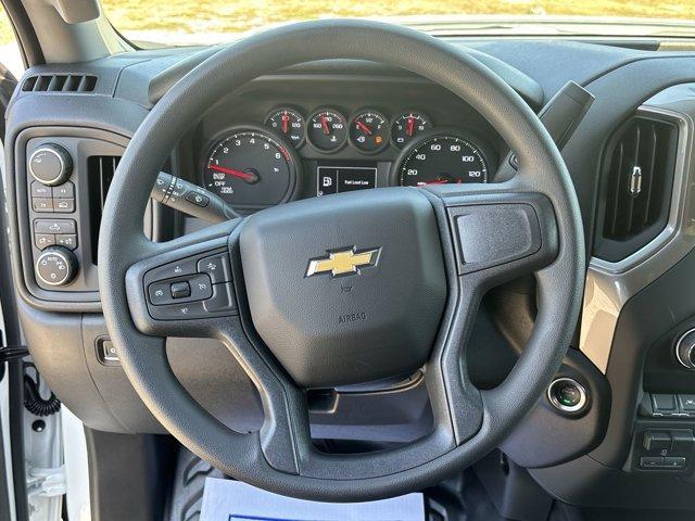 new 2025 Chevrolet Silverado 1500 car, priced at $43,670