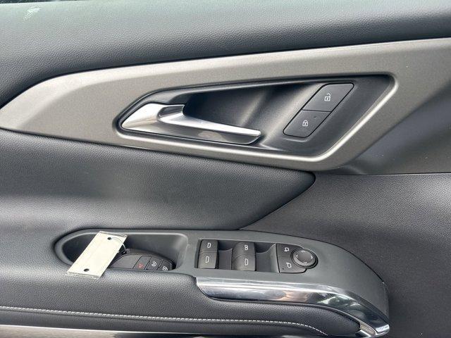 new 2025 Chevrolet Traverse car, priced at $43,235