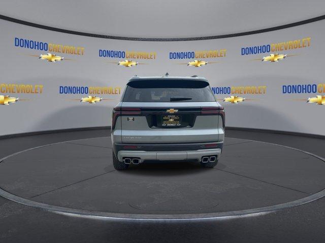 new 2025 Chevrolet Traverse car, priced at $43,235