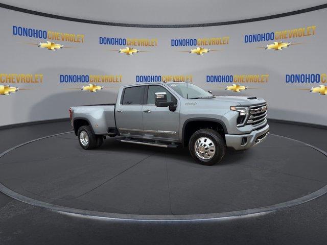 new 2025 Chevrolet Silverado 3500 car, priced at $75,735