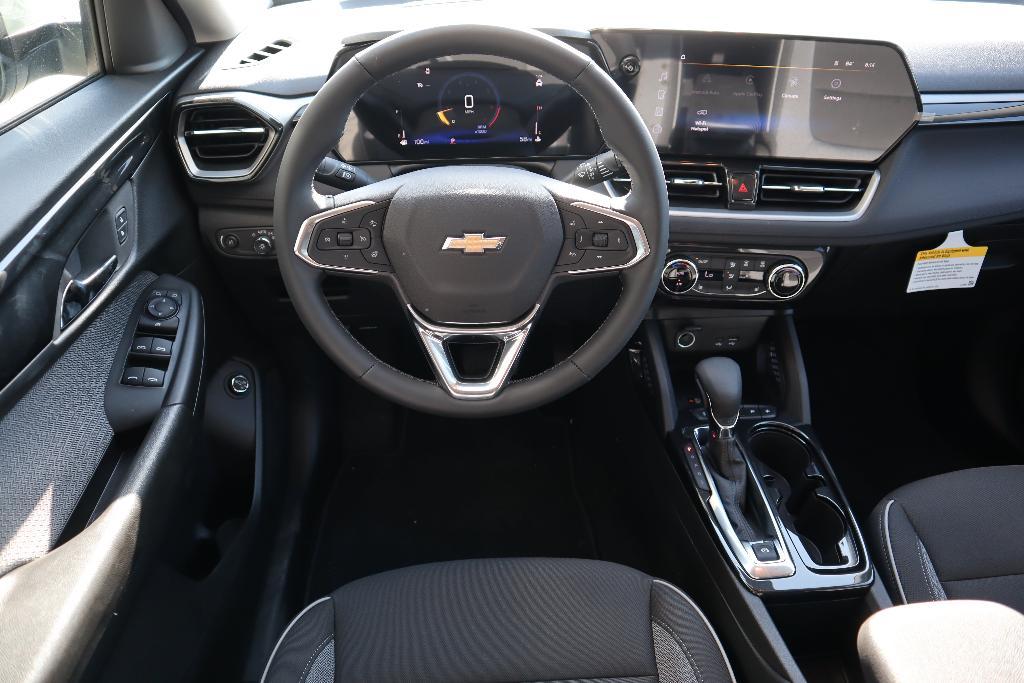 new 2026 Chevrolet TrailBlazer car, priced at $28,670