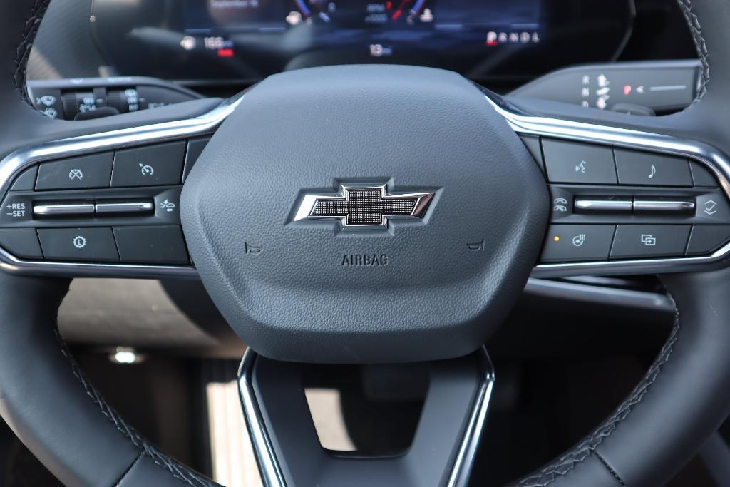 new 2026 Chevrolet Equinox car, priced at $32,485